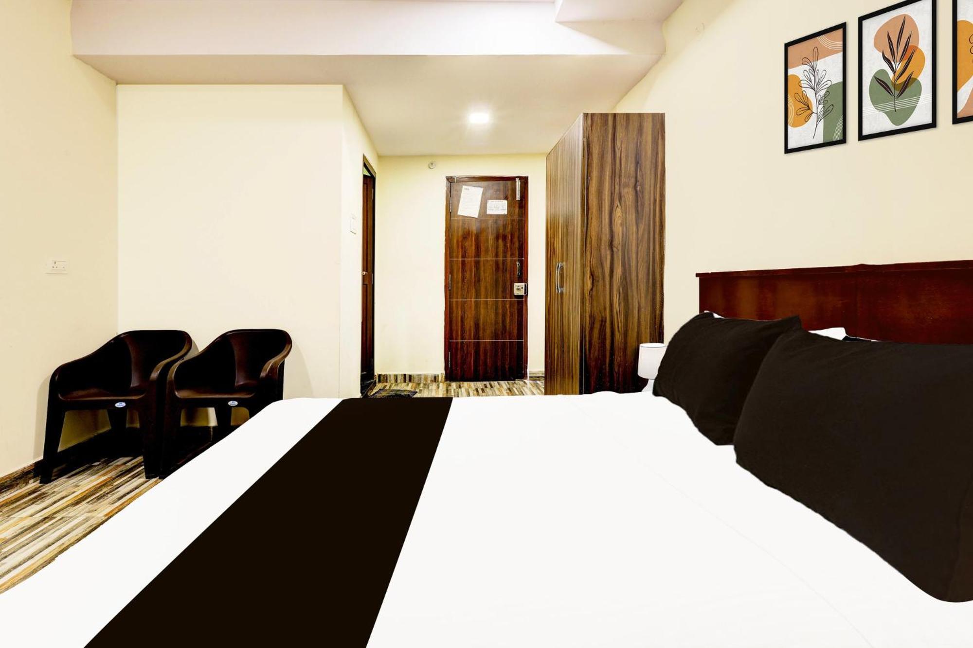 Vijayawāda Super Hotel O Mahanadu Formerly Akshaya Bheemas מראה חיצוני תמונה